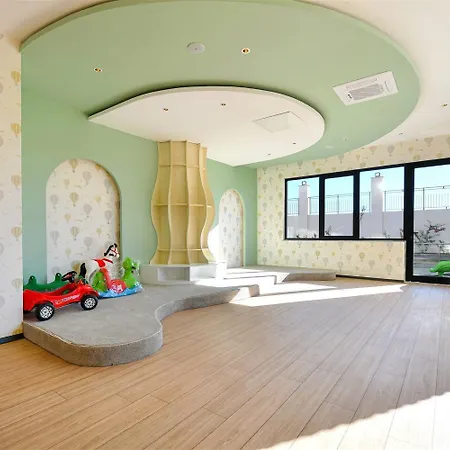 5 Kişilik Tatil Dairesi Havuzlu & Homestay *